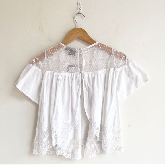 Elegant White Lace Trim Top - Picture 5 of 8